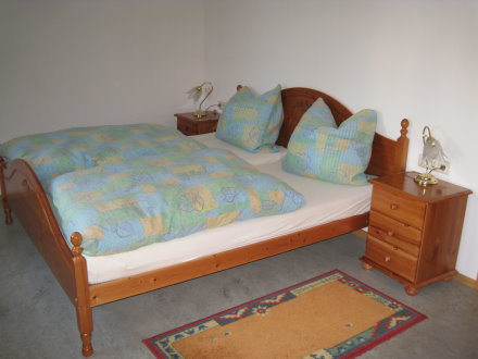 schlafzimmer_001.jpg